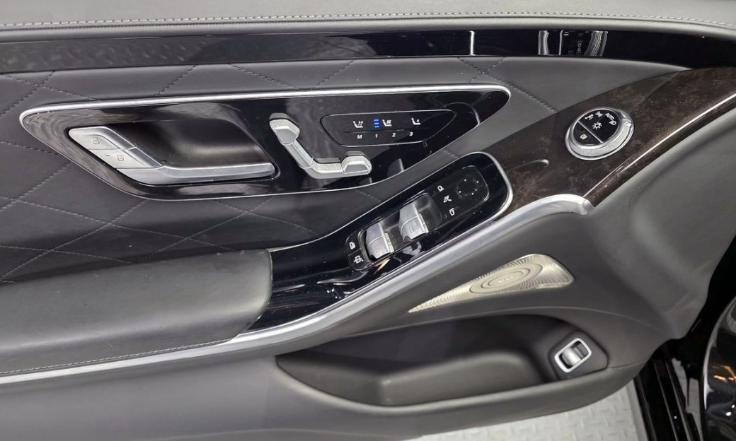 Mercedes-Benz S-Class S580L 4MATIC, 2021