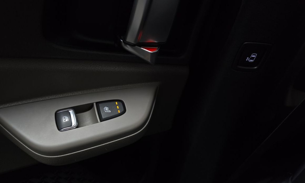 Kia Carnival 9-Seater Noblesse, 2024