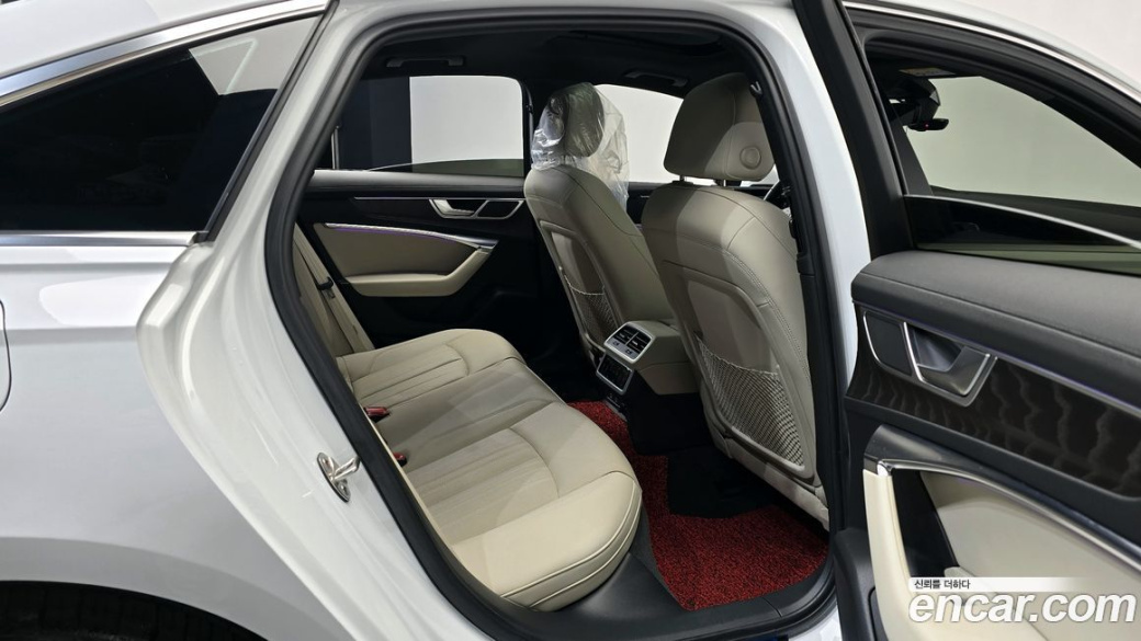 Audi A6 45 TFSI Quattro Premium, 2023