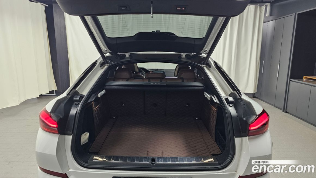BMW X6 xDrive30d M Sport, 2023