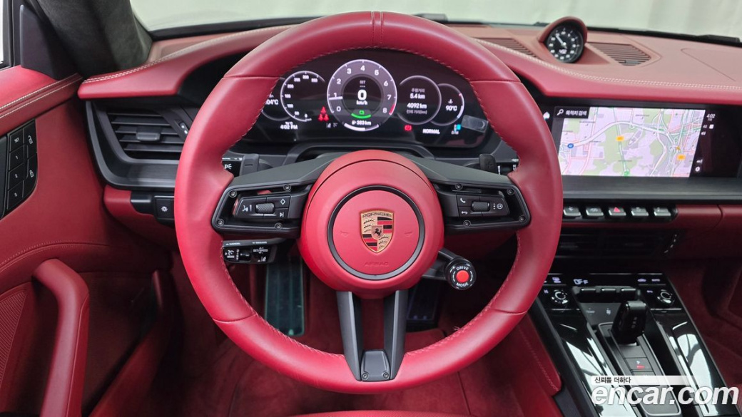 Porsche 911 Carrera GTS, 2025