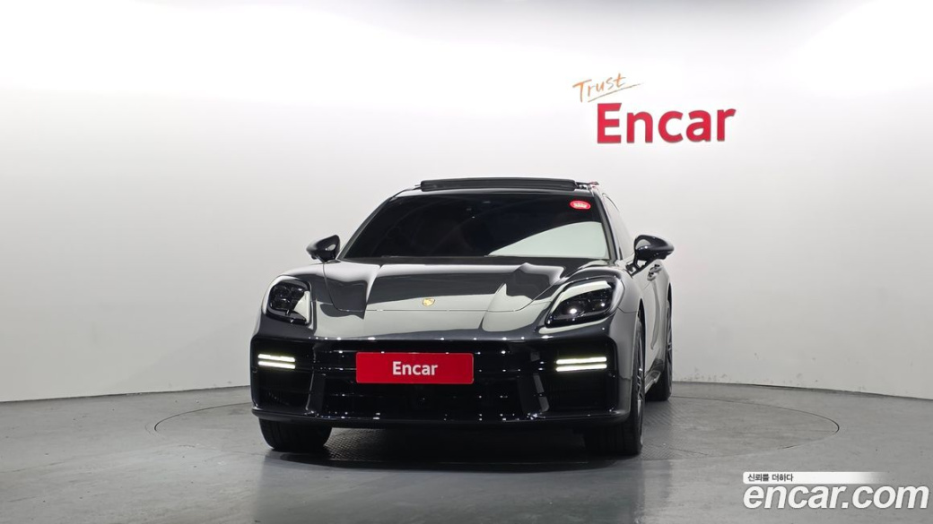 Porsche Panamera 4.0 GTS, 2025