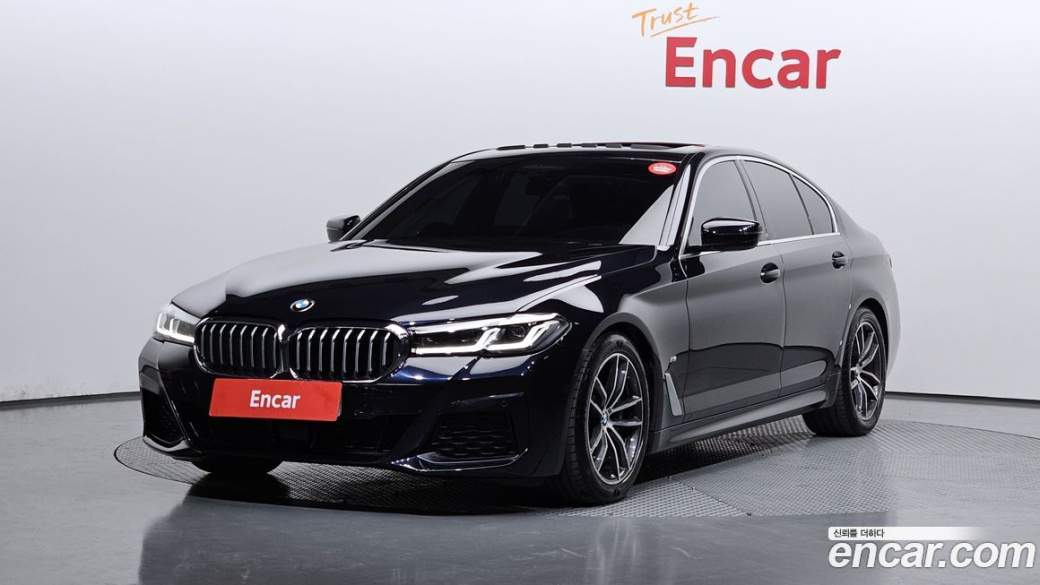 BMW 5-Series 520i M Sport, 2022