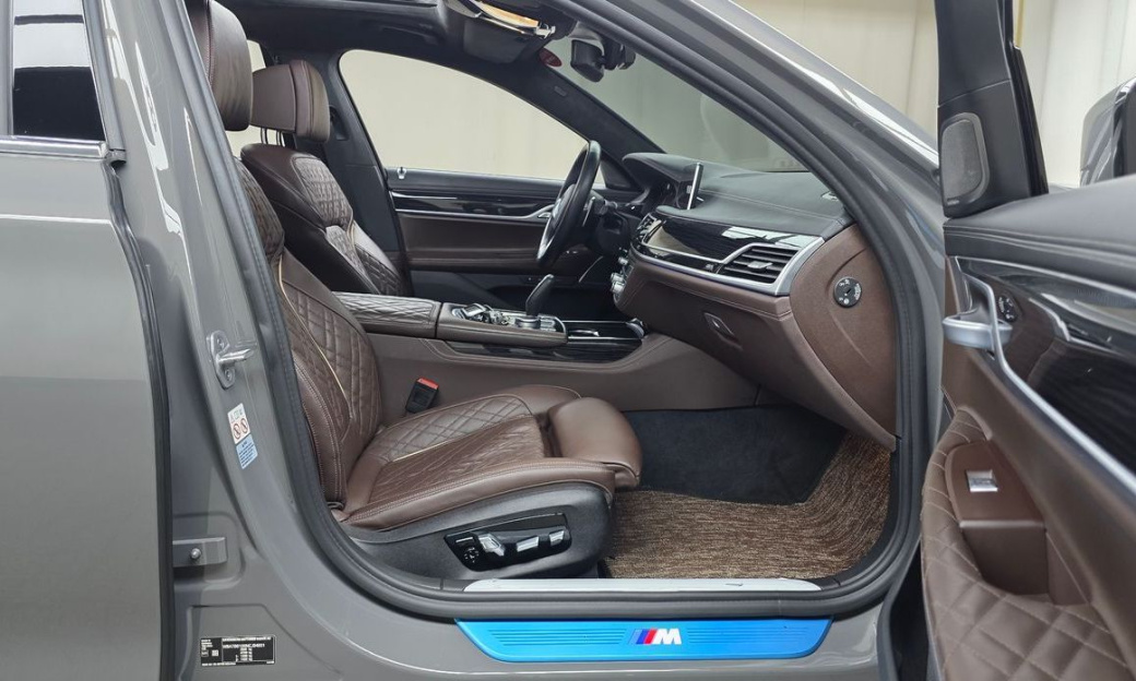 BMW 7-Series 730d xDrive M Sport, 2022