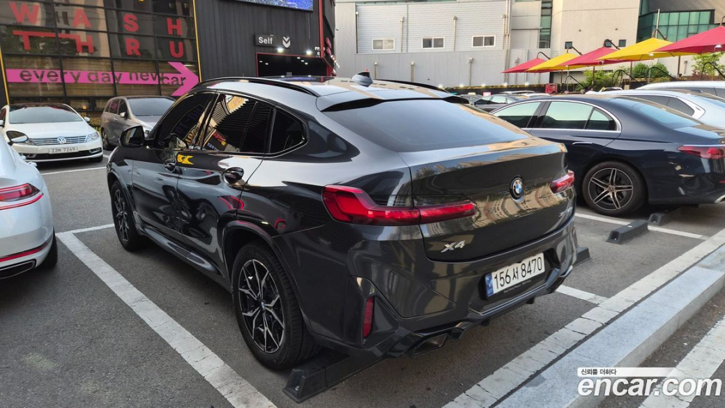 BMW X4 xDrive20i M Sports Pro, 2023