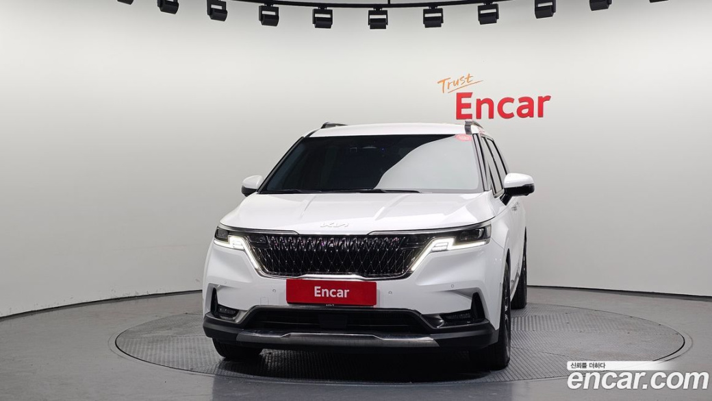 Kia Carnival 9-Seater Signature, 2023
