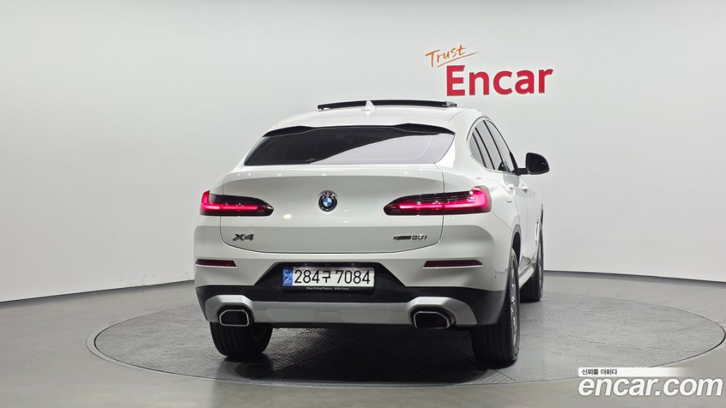BMW X4 xDrive20i xLine, 2022