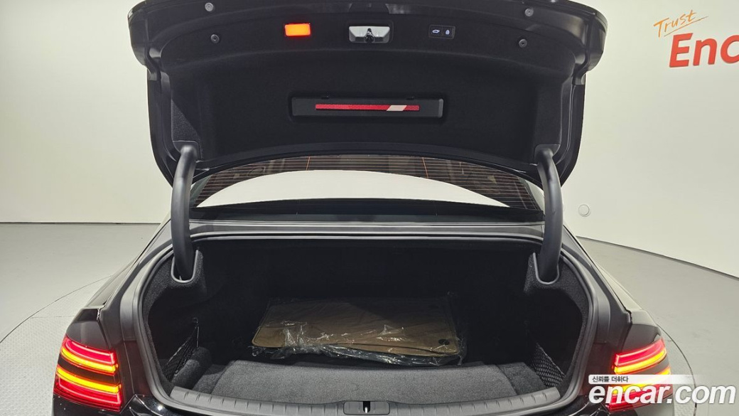 Genesis G80 Gasoline 2.5 Turbo 2WD, 2026