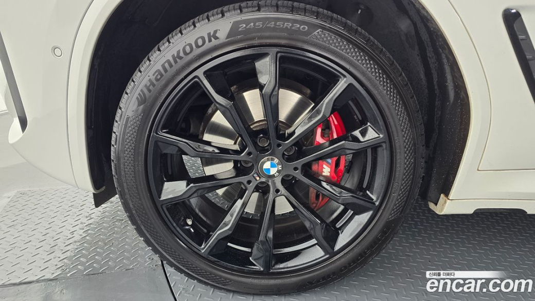 BMW X4 xDrive20i M Sports Pro, 2022