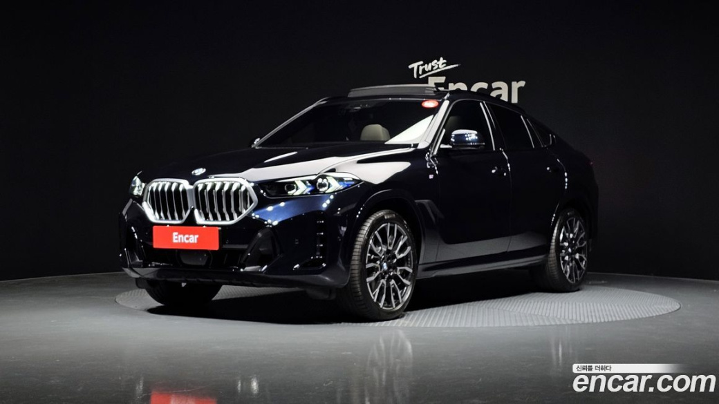 BMW X6 xDrive40i M Sport, 2025