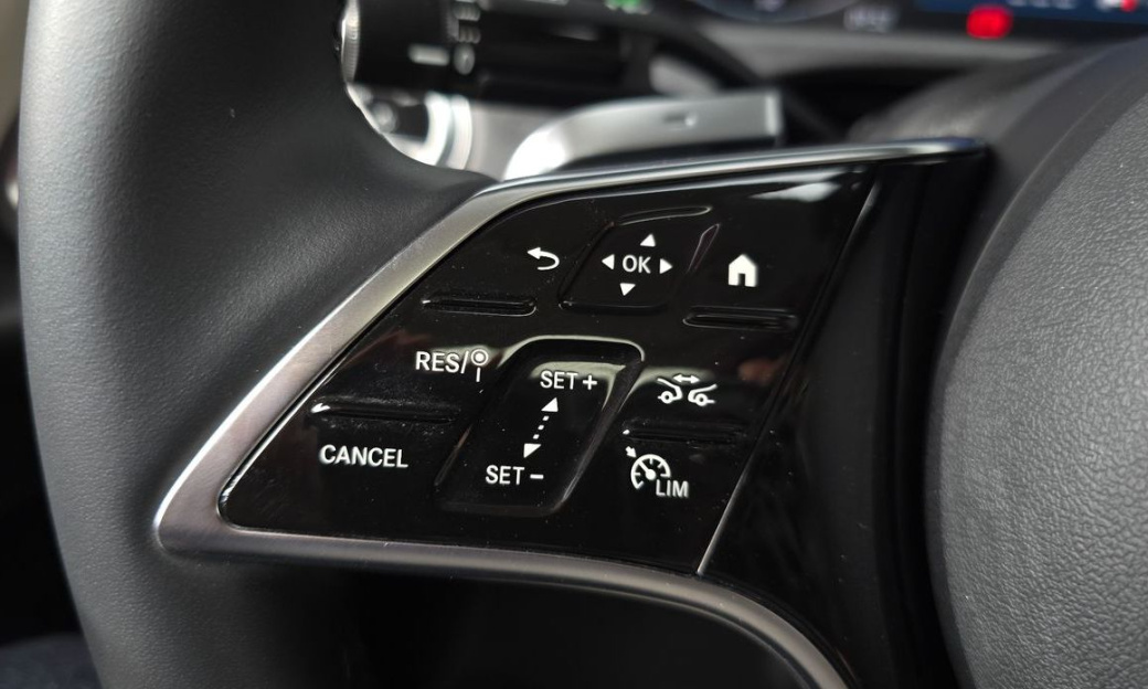Mercedes-Benz E-Class E200 Avantgarde, 2024