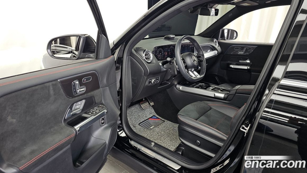 Mercedes-Benz GLB-Class AMG GLB35 4MATIC, 2024