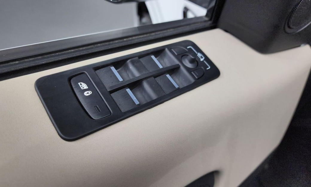 Land Rover Discovery Sport P250 S, 2025
