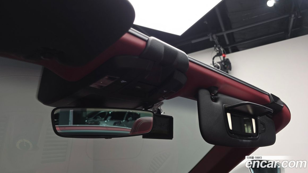 Porsche 911 Carrera 4 GTS Cabriolet, 2022