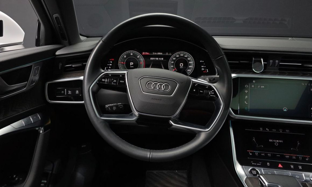 Audi A6 40 TDI Premium, 2022