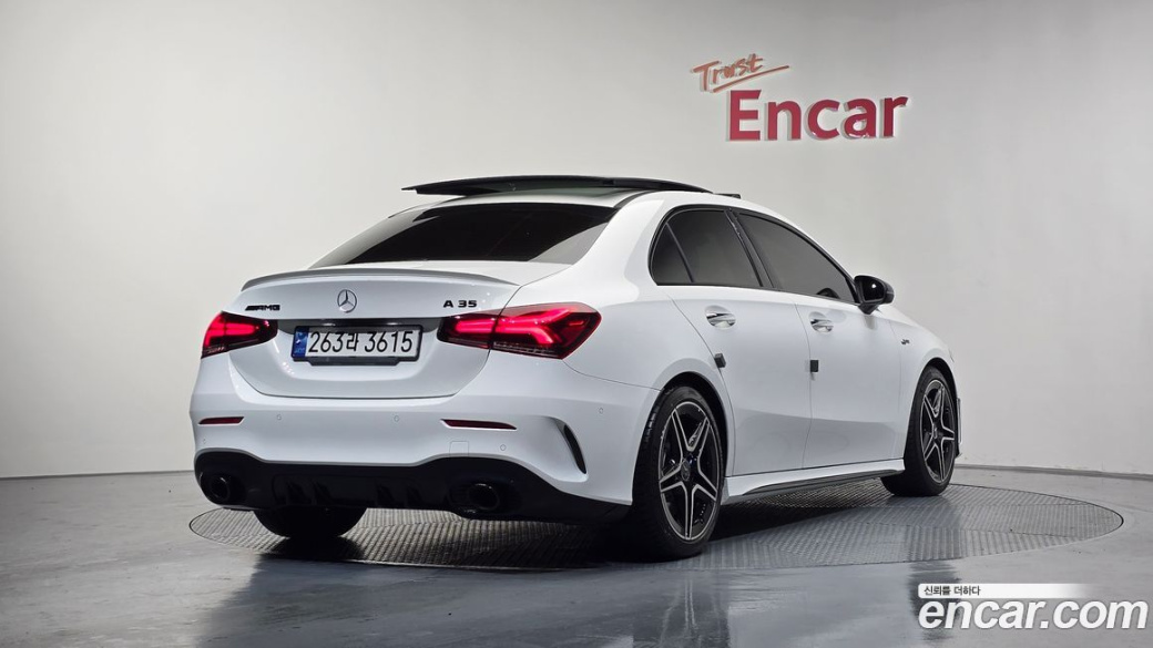 Mercedes-Benz A-Class AMG A35 4MATIC Sedan, 2023
