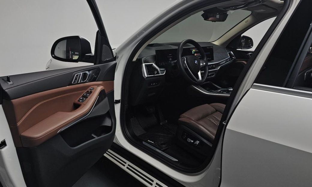 BMW X5 xDrive 40i xLine, 2024