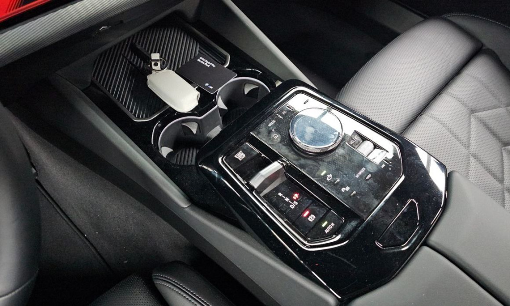 BMW 5-Series 520i Special Edition, 2026