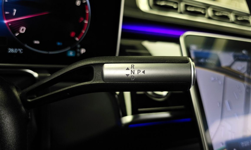 Mercedes-Benz S-Class Maybach S580 4MATIC, 2024