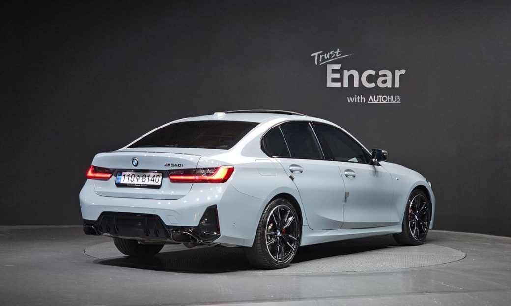 BMW 3-Series M340i Pro, 2024