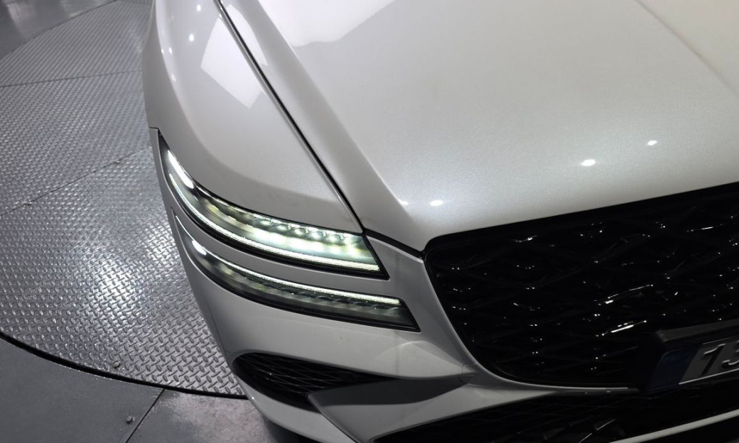 Genesis G80 Gasoline 2.5 Turbo 2WD, 2025