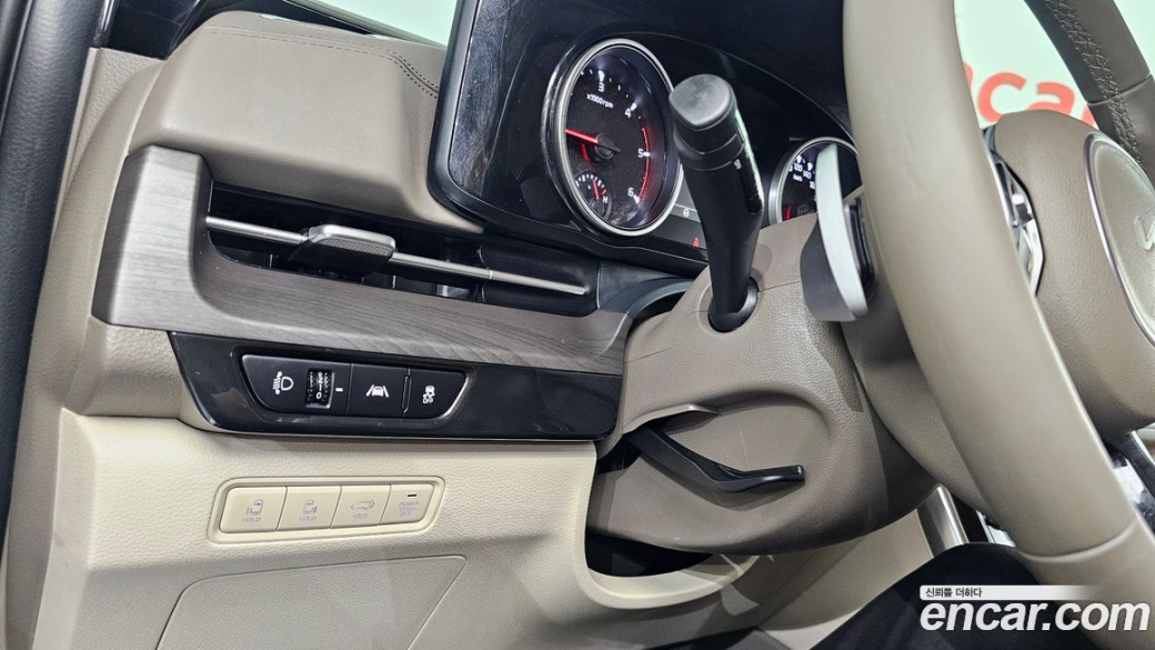 Kia Carnival 9-Seater Noblesse, 2023