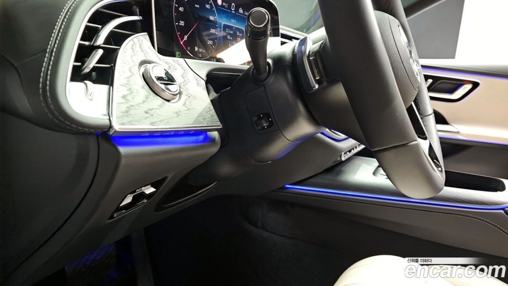Mercedes-Benz E-Class E200 Avantgarde, 2026