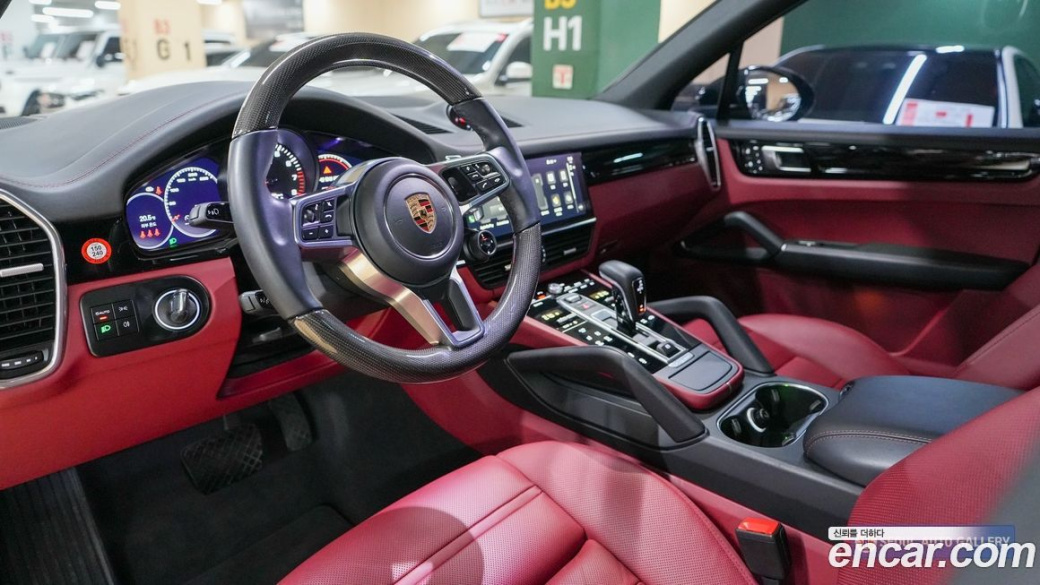 Porsche Cayenne 3.0 PLATINUM EDITION, 2023