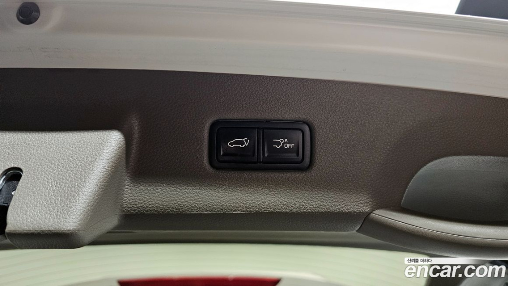 Kia Carnival 9-Seater Signature, 2022