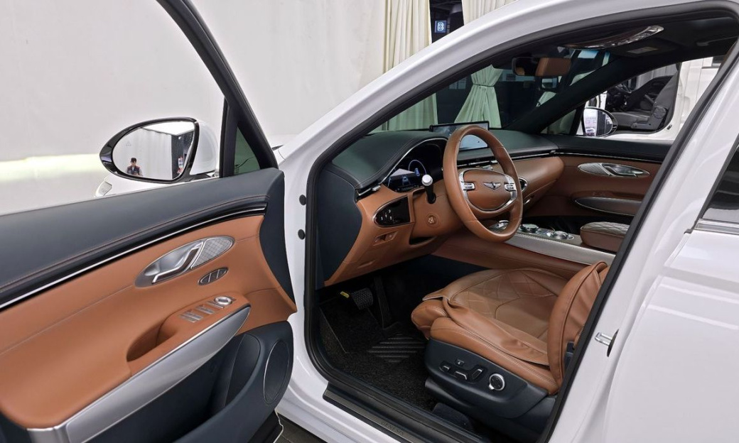 Genesis GV70 2.5T Gasoline AWD, 2024
