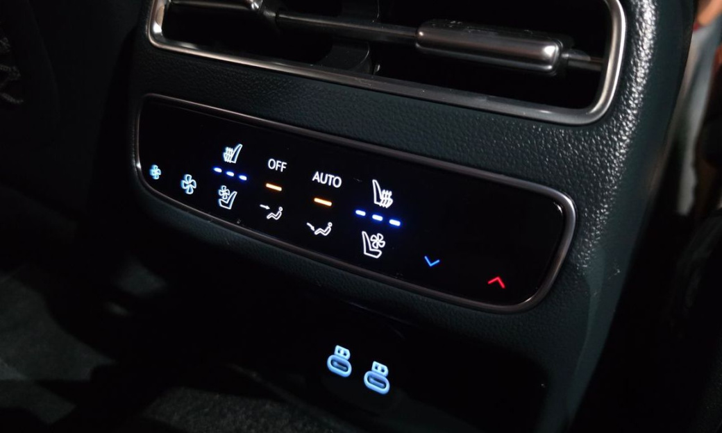 Genesis GV70 2.5T Gasoline AWD, 2025