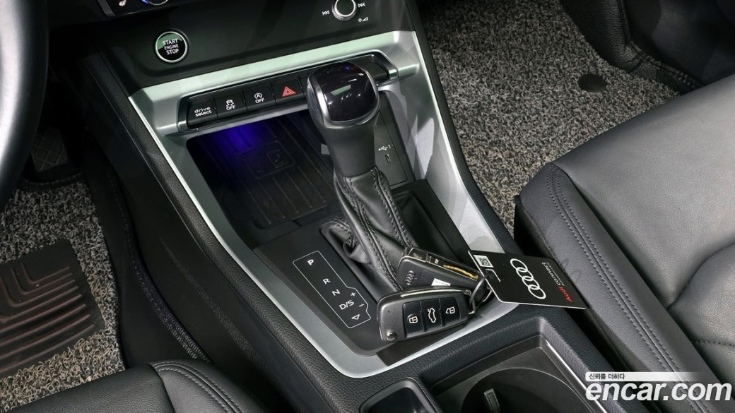 Audi Q3 35 TDI Premium, 2022