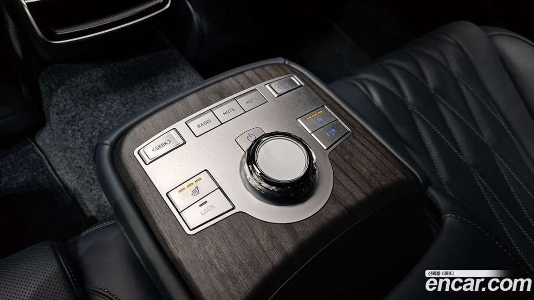 Genesis G80 Gasoline 2.5 Turbo AWD, 2025