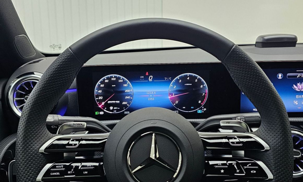 Mercedes-Benz A-Class AMG A35 4MATIC Sedan, 2025