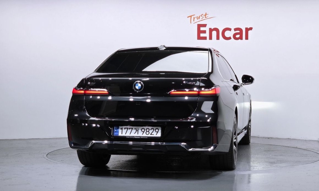 BMW 7-Series 740i xDrive M Sport, 2024