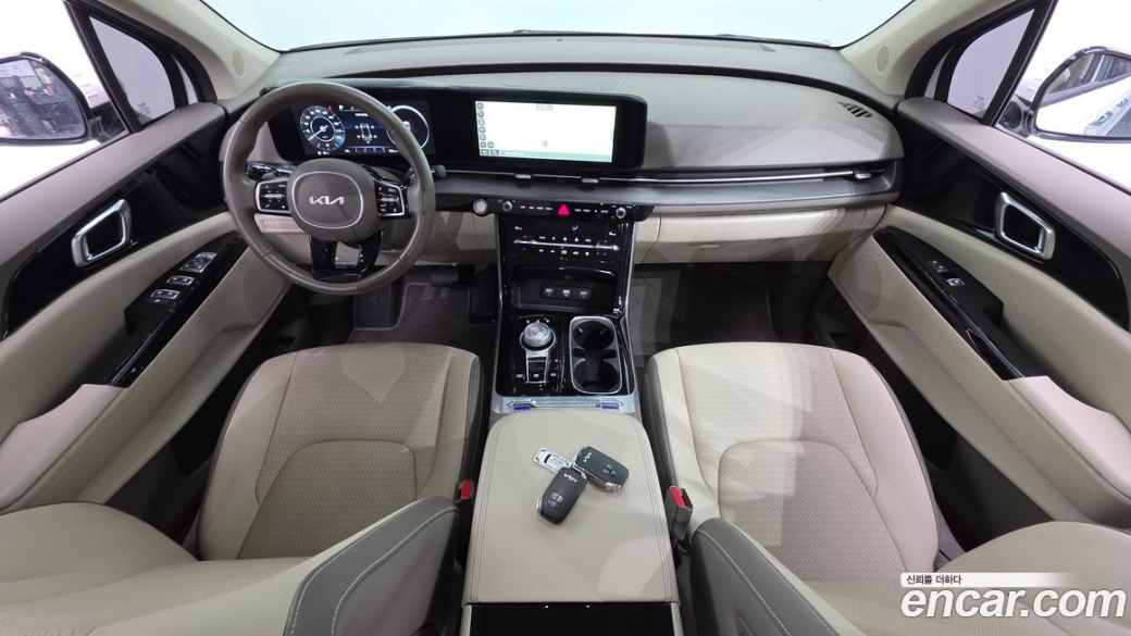 Kia Carnival 9-Seater Noblesse, 2023