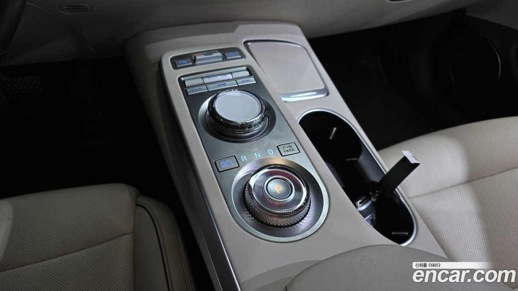 Genesis GV70 2.5T Gasoline AWD, 2023