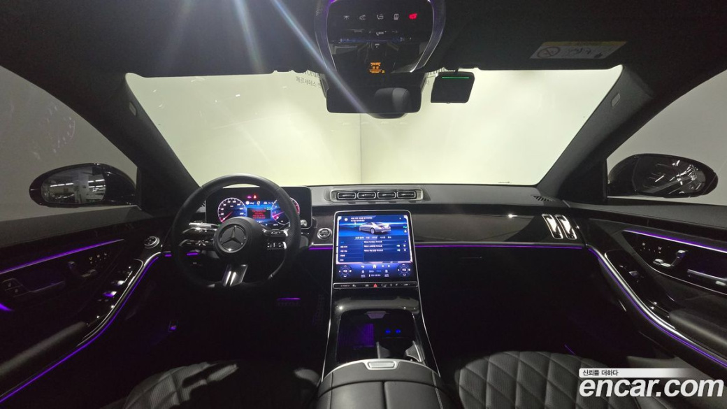 Mercedes-Benz S-Class S500 4MATIC, 2025