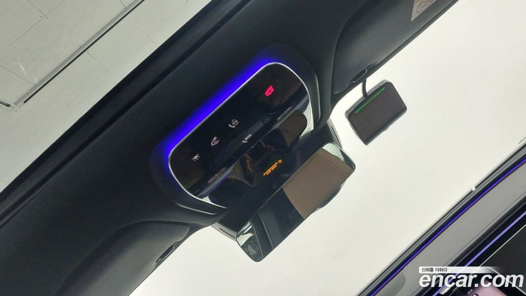 Mercedes-Benz E-Class E200 AMG Line, 2026