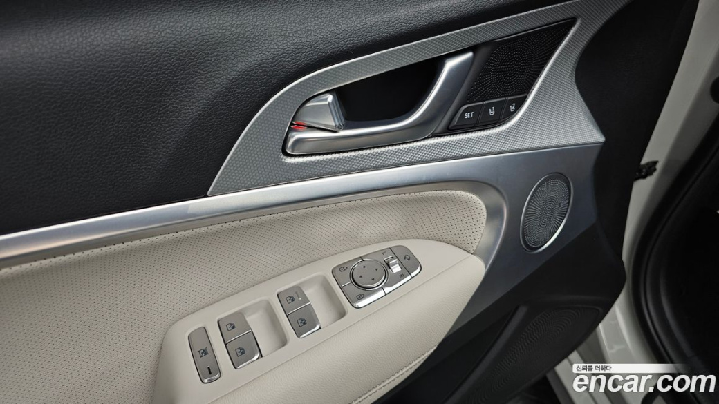 Genesis G70 Gasoline 2.5T 4WD, 2024