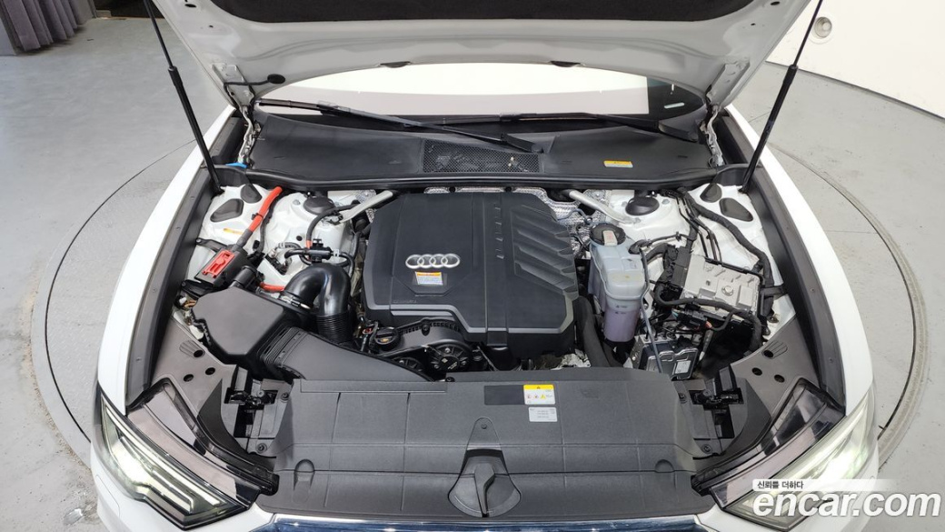 Audi A6 45 TFSI Quattro Premium, 2022
