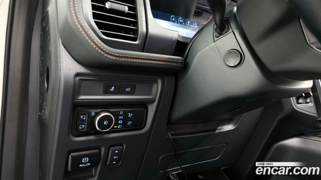 Ford Expedition Platinum 4WD, 2023