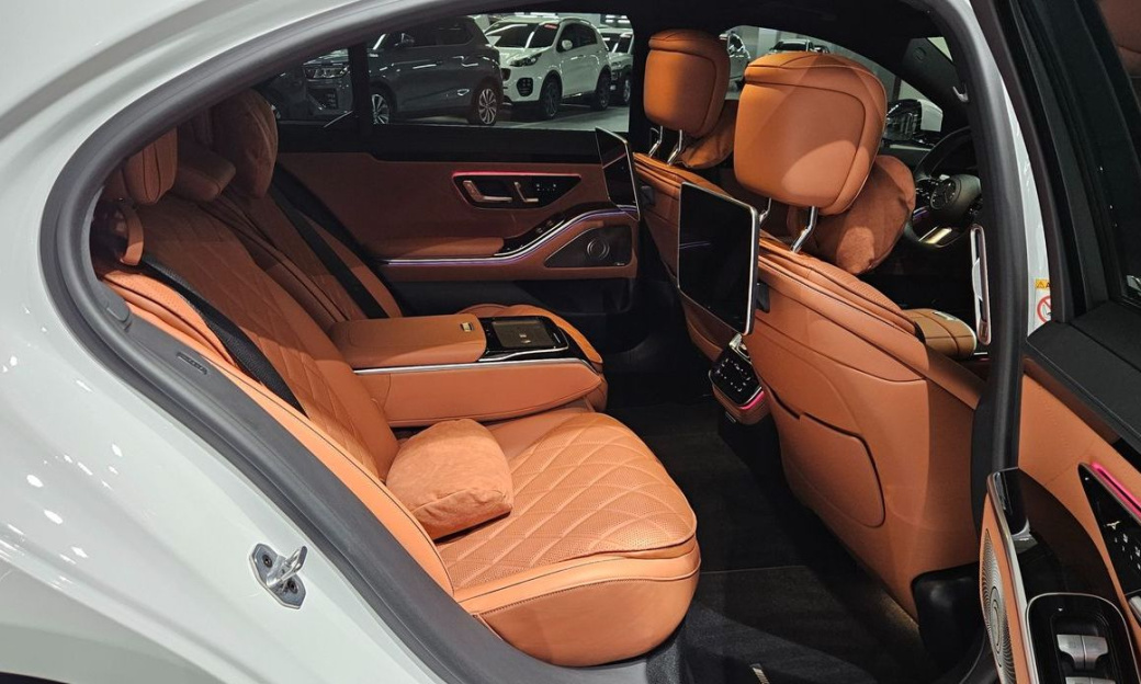 Mercedes-Benz S-Class S500L 4MATIC, 2025