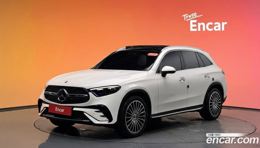 Mercedes-Benz GLC-Class GLC300 4MATIC AMG Line, 2024