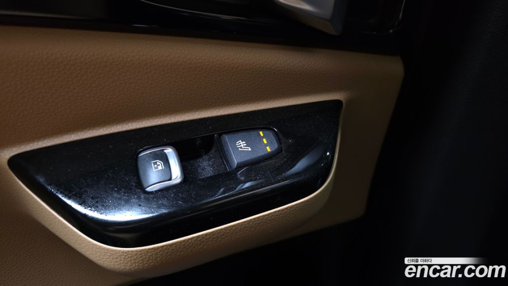 Kia Carnival 9-Seater Noblesse, 2023
