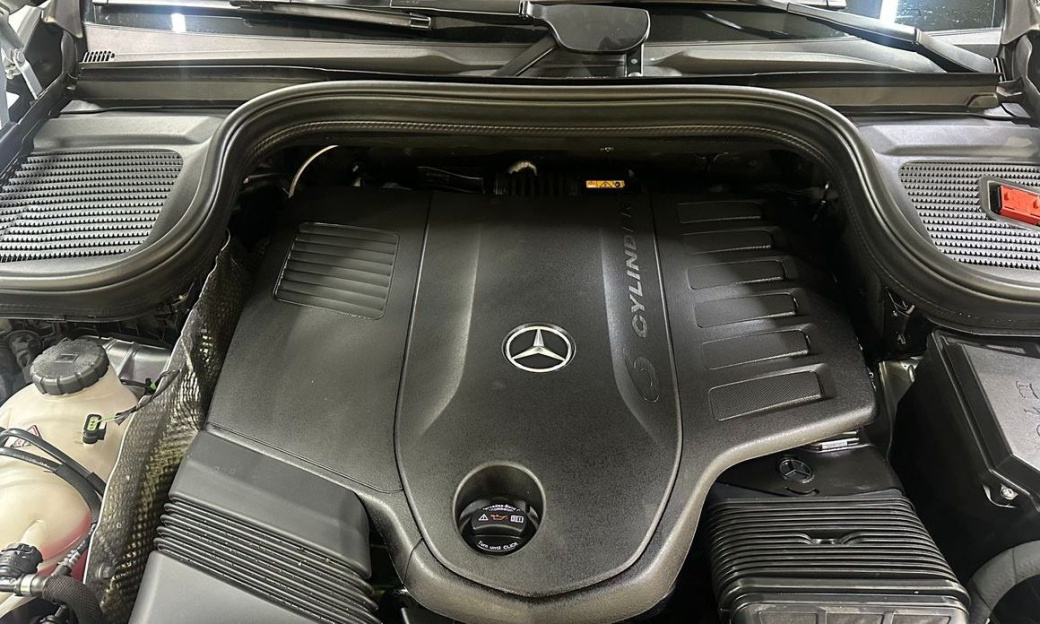 Mercedes-Benz GLE-Class GLE450 4MATIC AMG Line, 2025