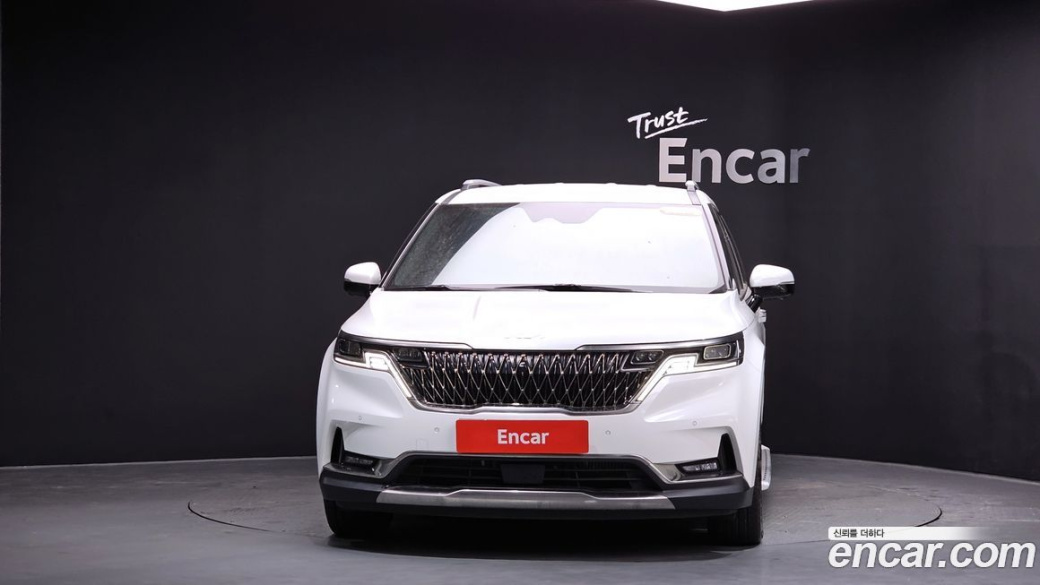 Kia Carnival 9-Seater Signature, 2023