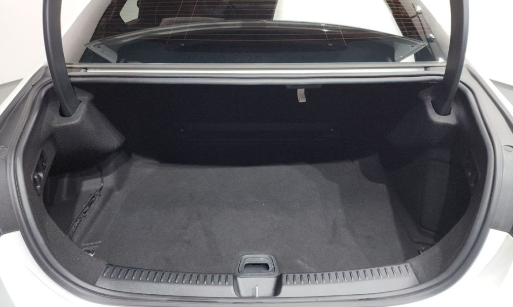 Mercedes-Benz E-Class E300 4MATIC Exclusive, 2024