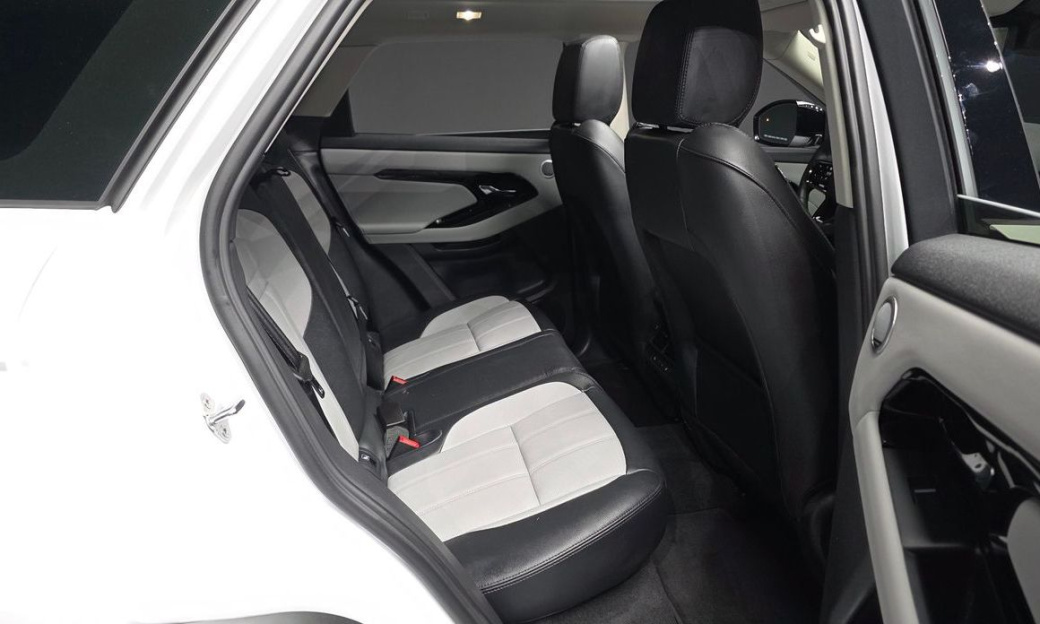 Land Rover Range Rover Evoque P250 Dynamic SE, 2025