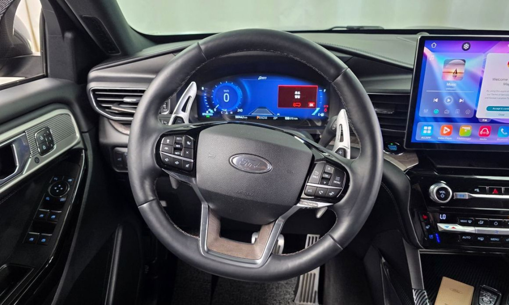 Ford Explorer 3.0 Platinum 4WD, 2021